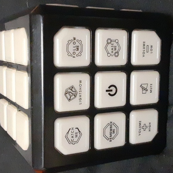 Winning Fingers 5 in 1 Memory Light Cube - Picture 1 of 5